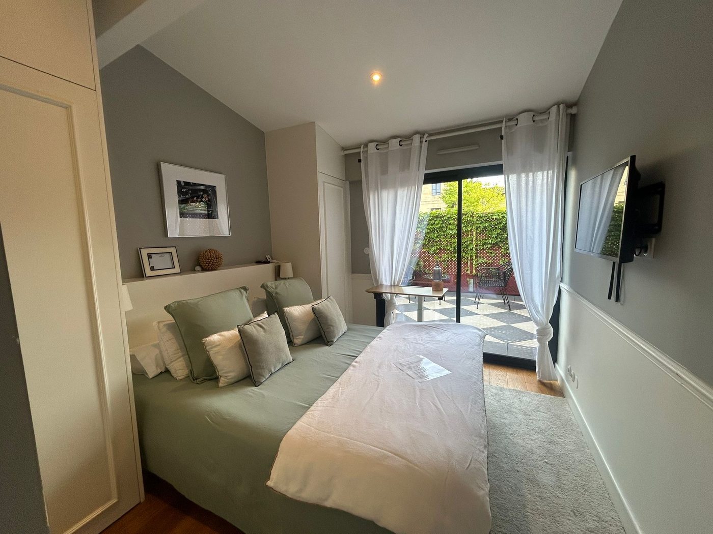 Chambre 2 - terrasse